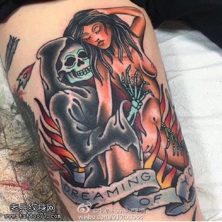 大腿上的死神美女纹身图案