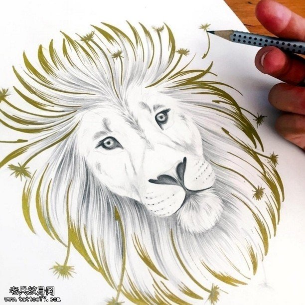 手稿狮子纹身图案