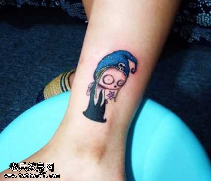 脚部男人女巫纹身图案