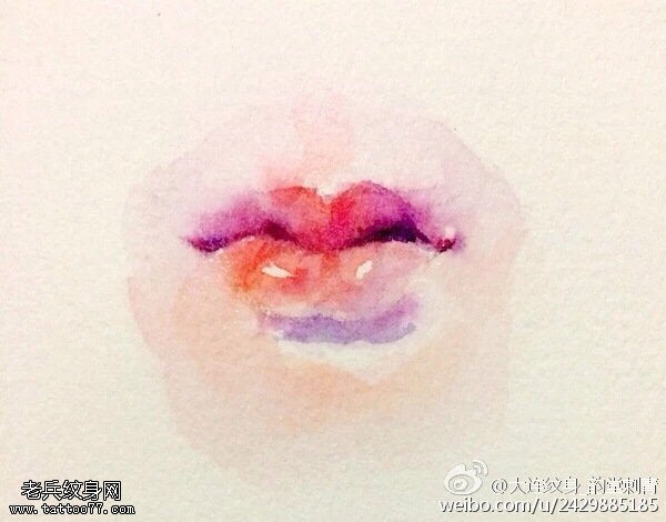 水彩的红嘴唇纹身图案