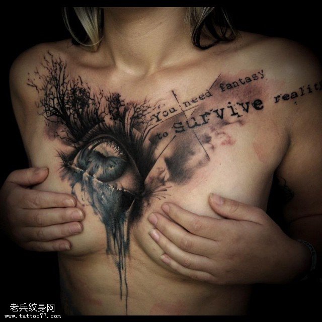 胸前水旺旺的大眼睛纹身图案