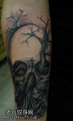 树骷髅纹身图案