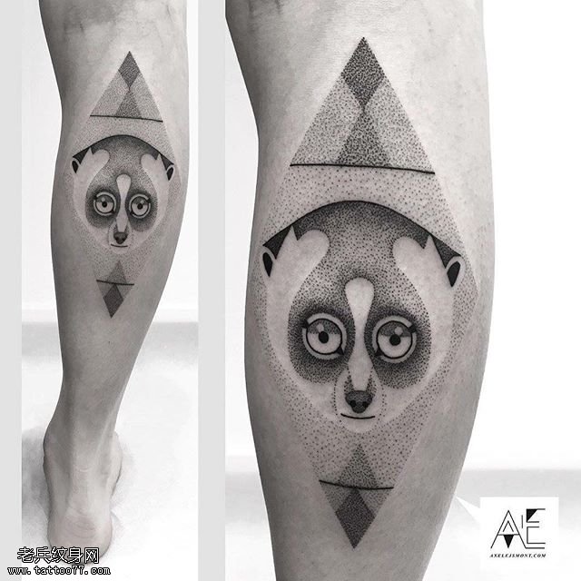 小腿点刺的猴子纹身图案
