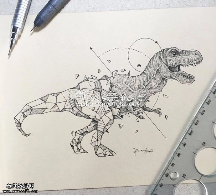 手稿写几何图腾恐龙纹身图案