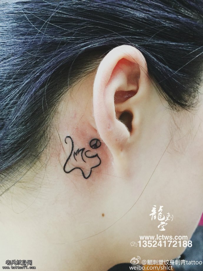 耳朵后的点刺小清新纹身图案