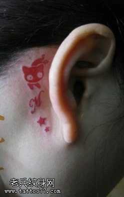 头部猫咪五角星纹身图案