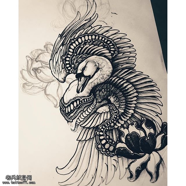 手稿线条素描仙鹤纹身图案