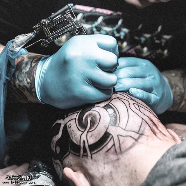 欧美风头部图腾纹身图案