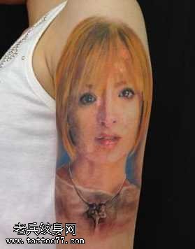女孩肖像纹身图案