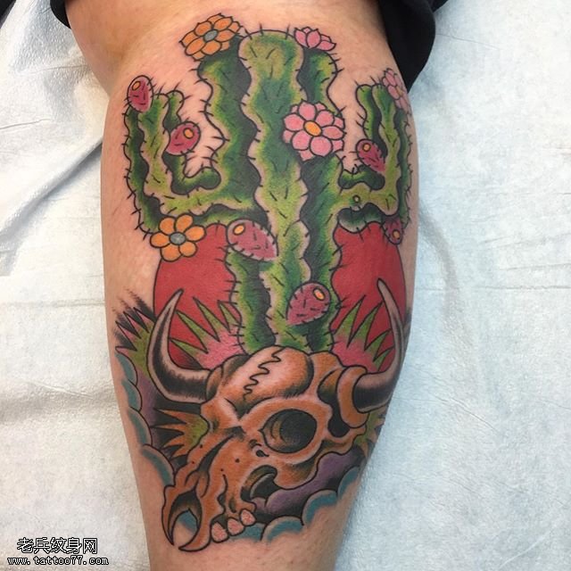 小腿骷髅仙人掌纹身图案