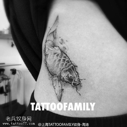传统水墨鲤鱼纹身图案
