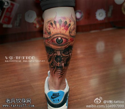 彩色霸气骷髅眼纹身图案