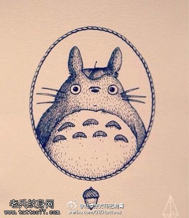 精巧的龙猫手稿纹身图案