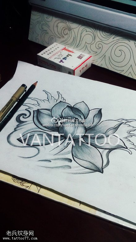 黑灰传统莲花纹身手稿图片