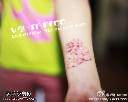 唯美樱花纹身图案