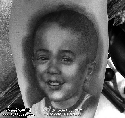 儿子的笑很温馨纹身图案