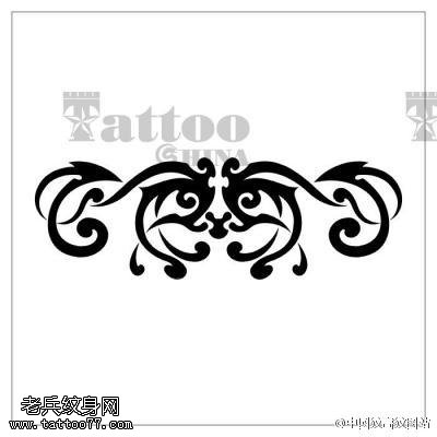 时尚经典的臂环手稿纹身图案