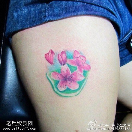 漂亮的小樱花纹身图案