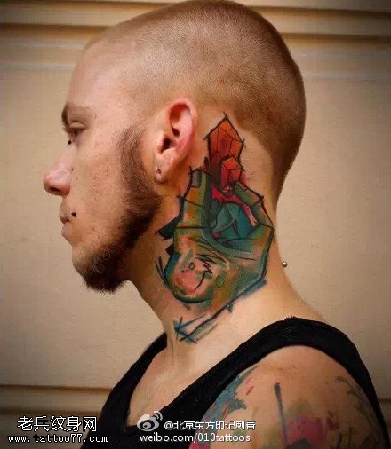 欧美风男人涂鸦纹身图案