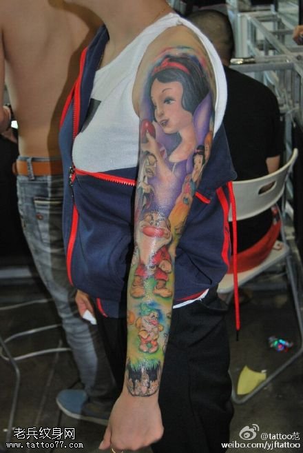 欧美风公主纹身图案