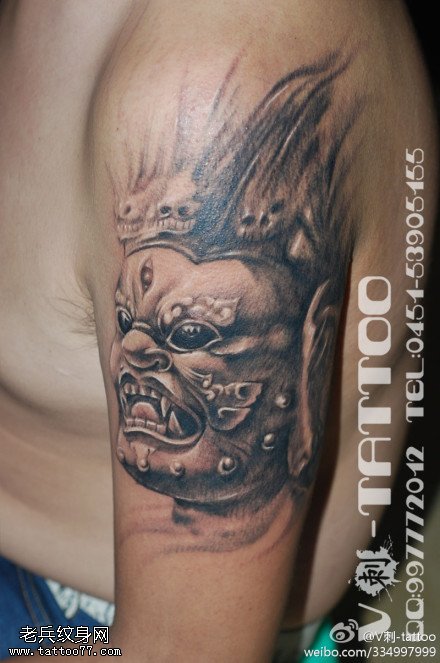 威风霸气石狮纹身图案