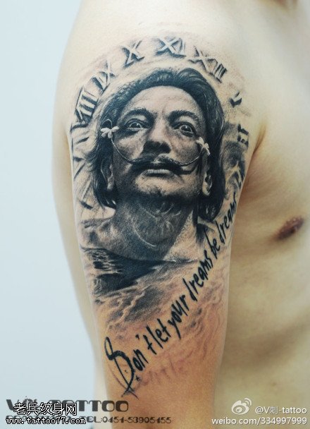 滑稽搞笑人面钟表纹身图案