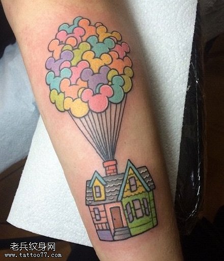 欧美风漂亮的房子烟囱纹身图案