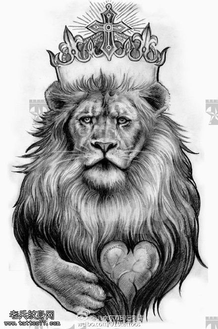 手稿狮子王十字架纹身图案