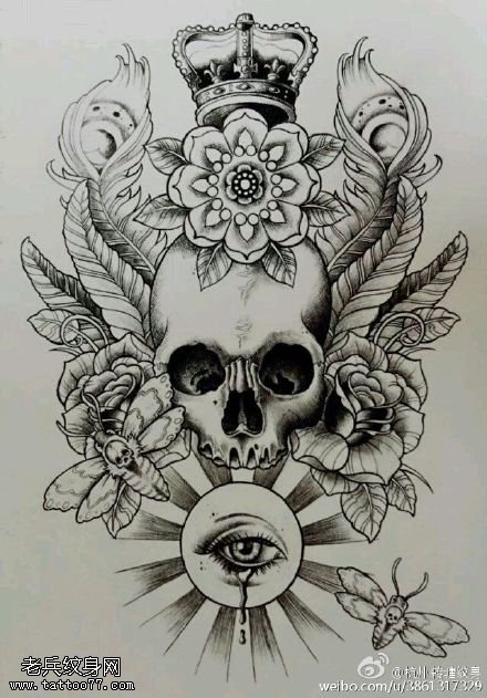 手绘皇冠骷髅花卉纹身图案