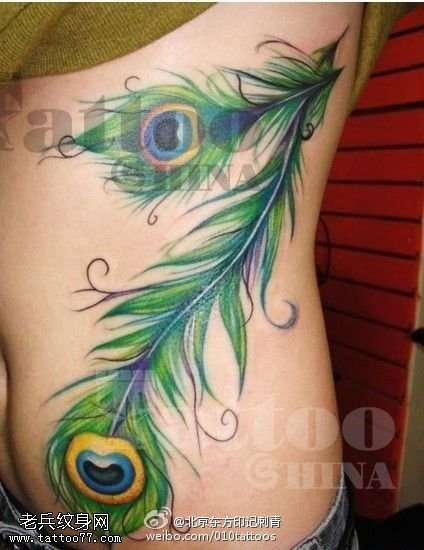 精美漂亮的羽毛纹身图案
