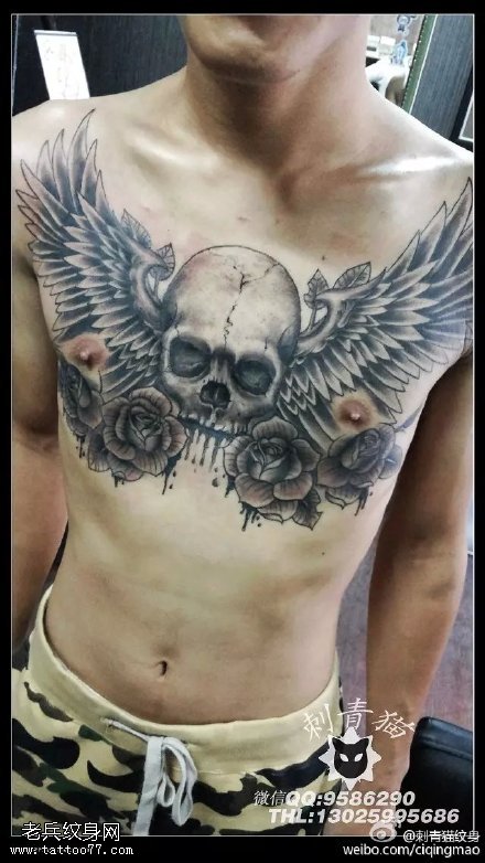 胸前玫瑰骷髅翅膀纹身图案