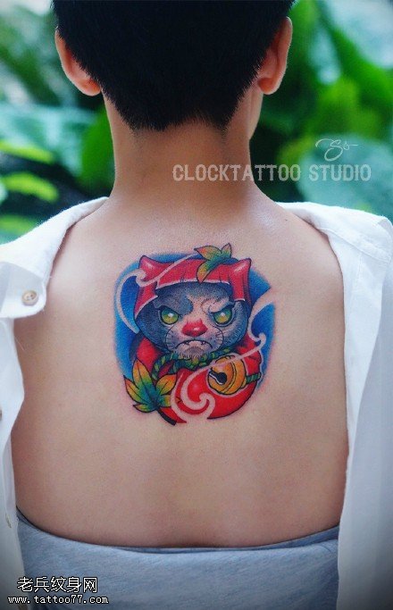 彩绘超萌的猫咪纹身图案