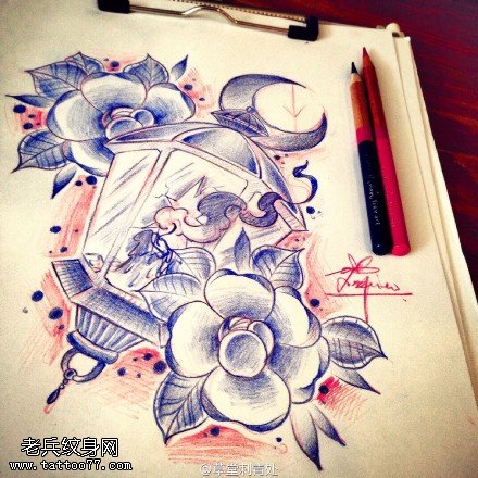 手绘彩灯玫瑰纹身图案