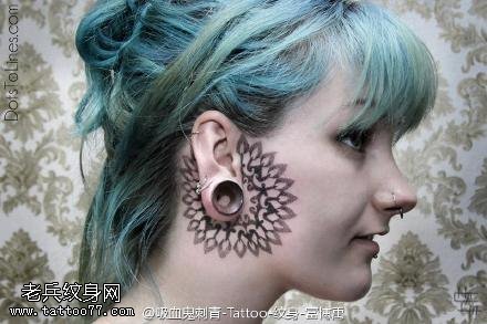 酷帅花图腾纹身图案