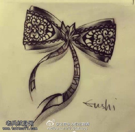 经典的梵花蝴蝶结手稿纹身图案