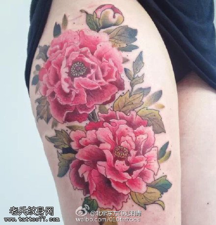 中国风高贵的牡丹花纹身图案