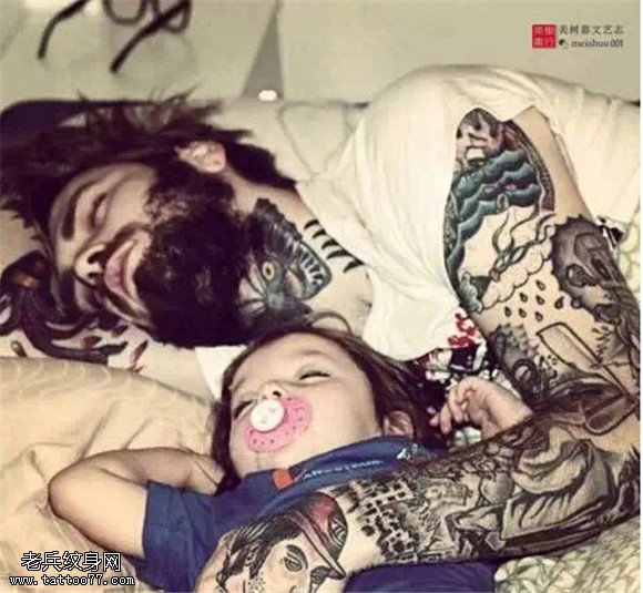 纹身爸爸也是爸爸