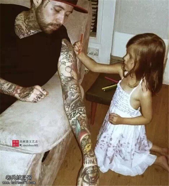 纹身爸爸也是爸爸
