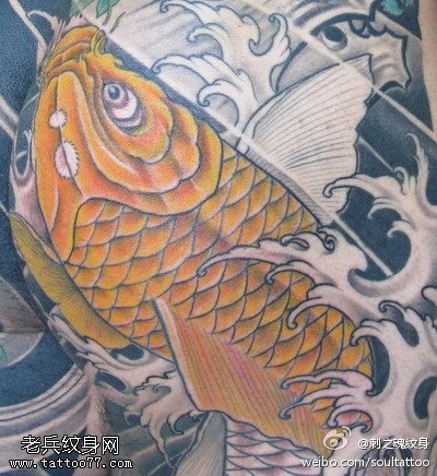大富大贵锦鲤纹身图案
