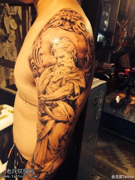 精致唯美石像纹身图案