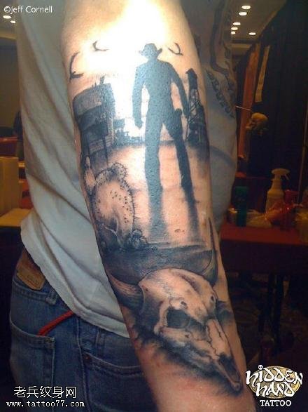 经典的羚羊骷髅纹身图案