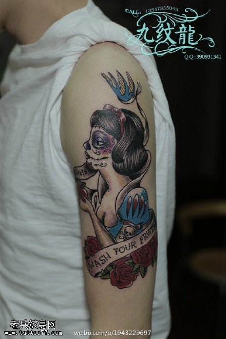 漂亮的欧美女郎纹身图案