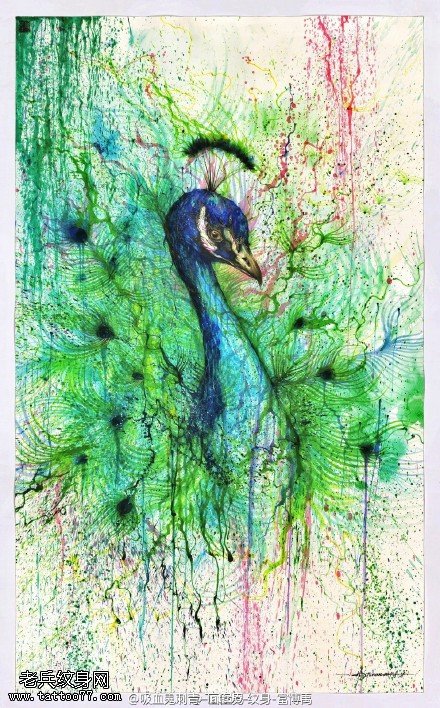 唯美漂亮孔雀纹身图案