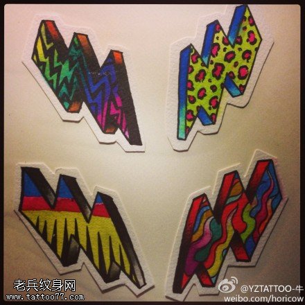 彩色个性闪电纹身手稿图