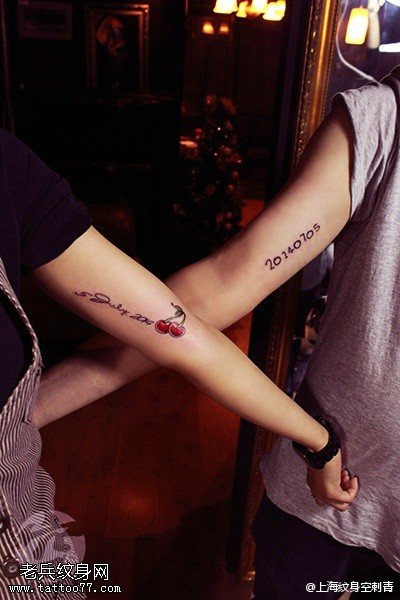 情侣间重要的时刻数字纹身图案