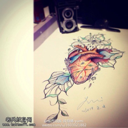 彩色个性心脏纹身手稿图