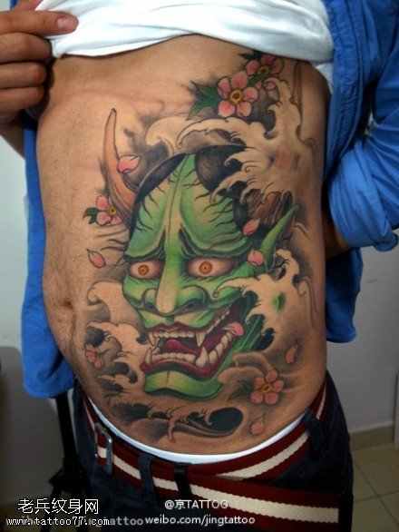 青面獠牙尖角般若纹身图案