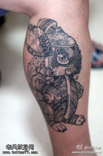 调皮乖巧兔纹身图案