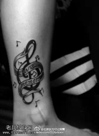 脚腕一款简约大气的音符纹身图案