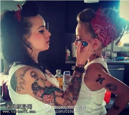 超酷的母女纹身图案